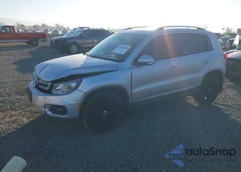 2016 Volkswagen Tiguan Se z USA, uszkodzony, nr VIN WVGBV7AX2GW592910